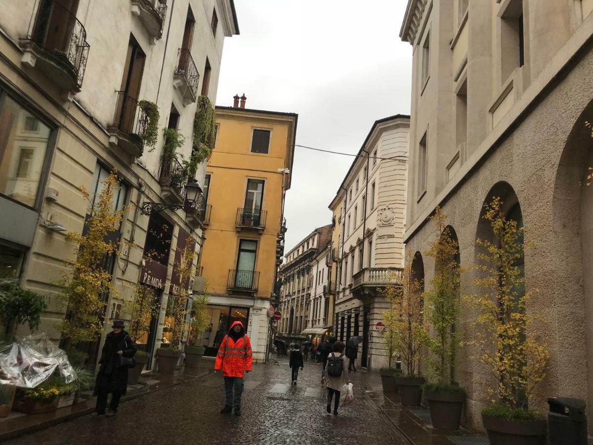 Le Terrazze Apartment Vicenza Bagian luar foto